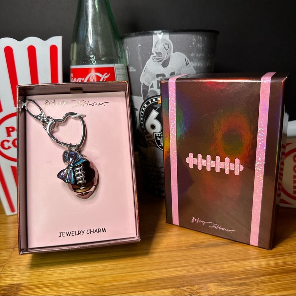NIB Betsey Johnson Football & Bow Bag Charm - Picture 12 of 12
